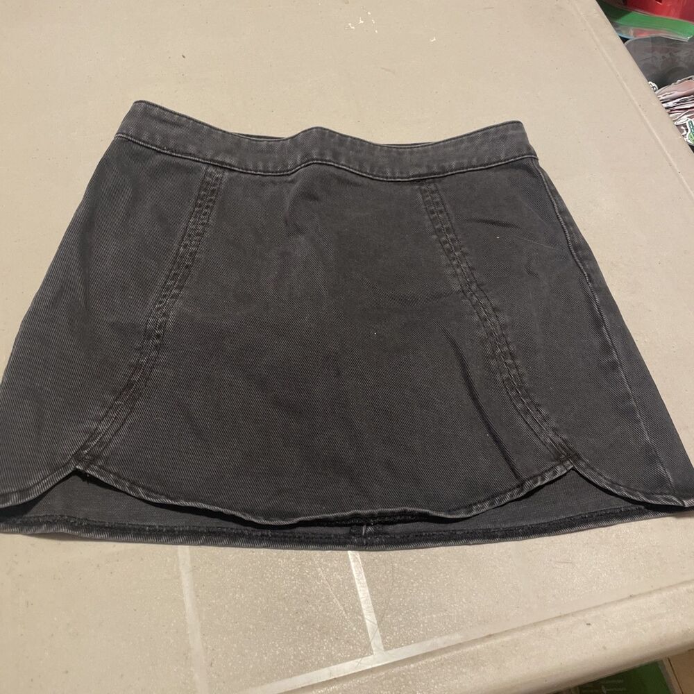Pacsun Black Denim Mini Skirt Scalloped Size 24 / XS / 1 - Cute Current Style